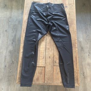 Lululemon Wunder under leggings - shine